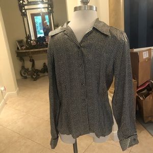 Evan Picone Black and White Geometric Button-Down Shirt